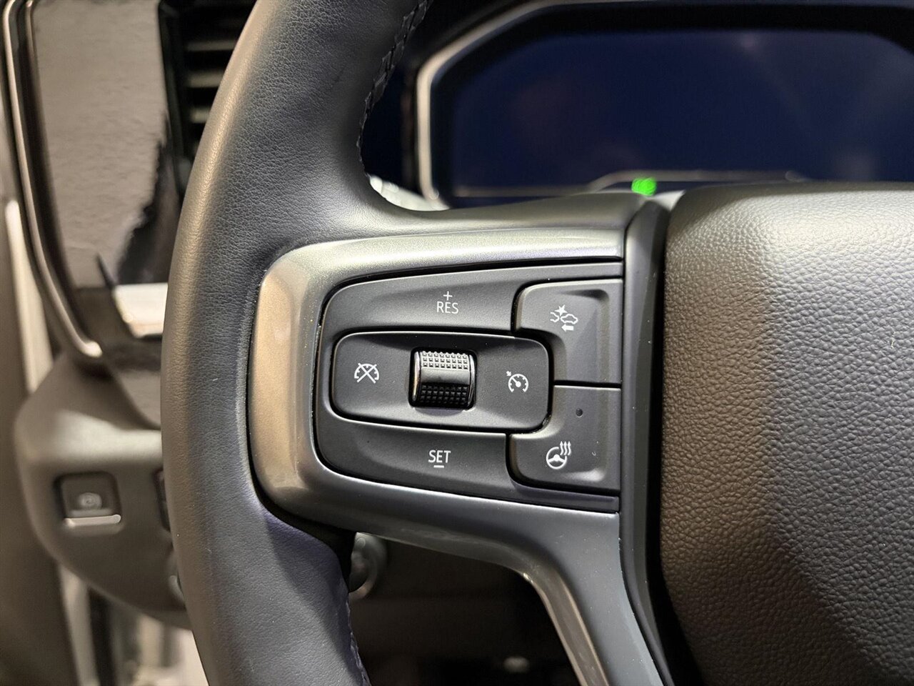 2024 Chevrolet Silverado 2500HD LTZ - Photo 19 - Victorville, CA 92392