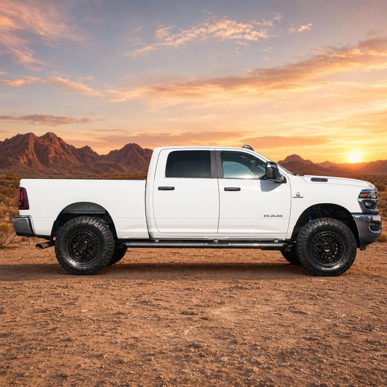 2025 RAM 2500 Big Horn   - Photo 4 - Victorville, CA 92392
