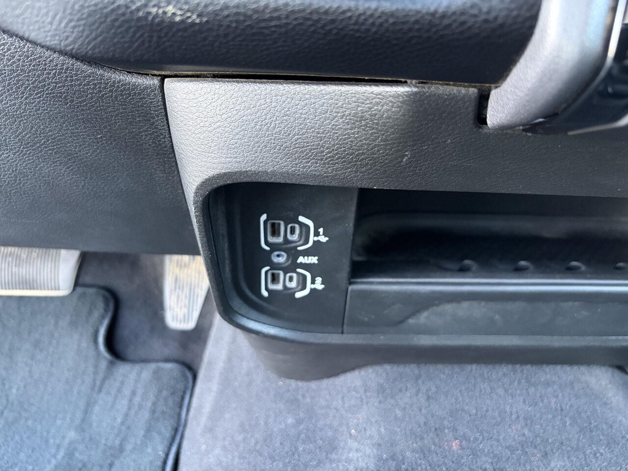 2025 RAM 2500 Big Horn   - Photo 15 - Victorville, CA 92392