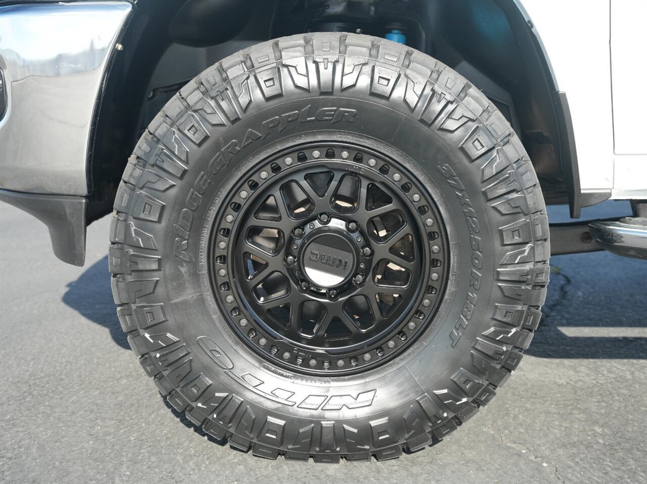 2025 RAM 2500 Big Horn   - Photo 8 - Victorville, CA 92392