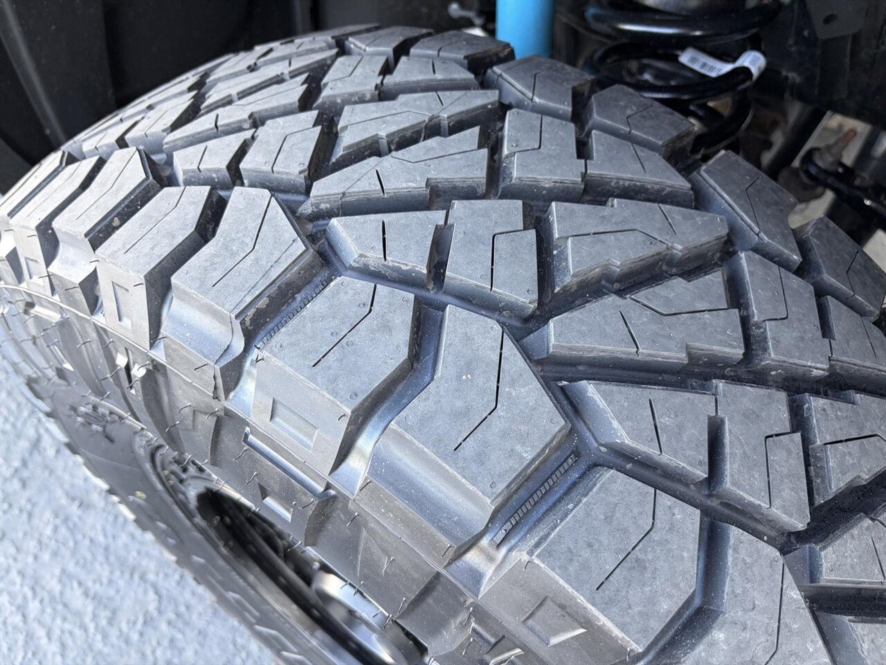 2025 RAM 2500 Big Horn   - Photo 6 - Victorville, CA 92392