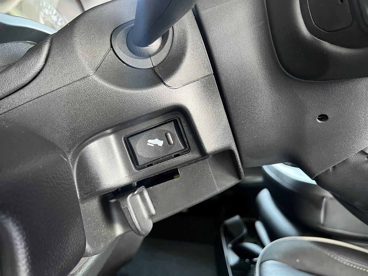 2024 RAM 2500 Laramie 4x4 Cummins Diesel | Only 155 Miles | $5,000 in Upgrades Included - Photo 16 - Victorville, CA 92392
