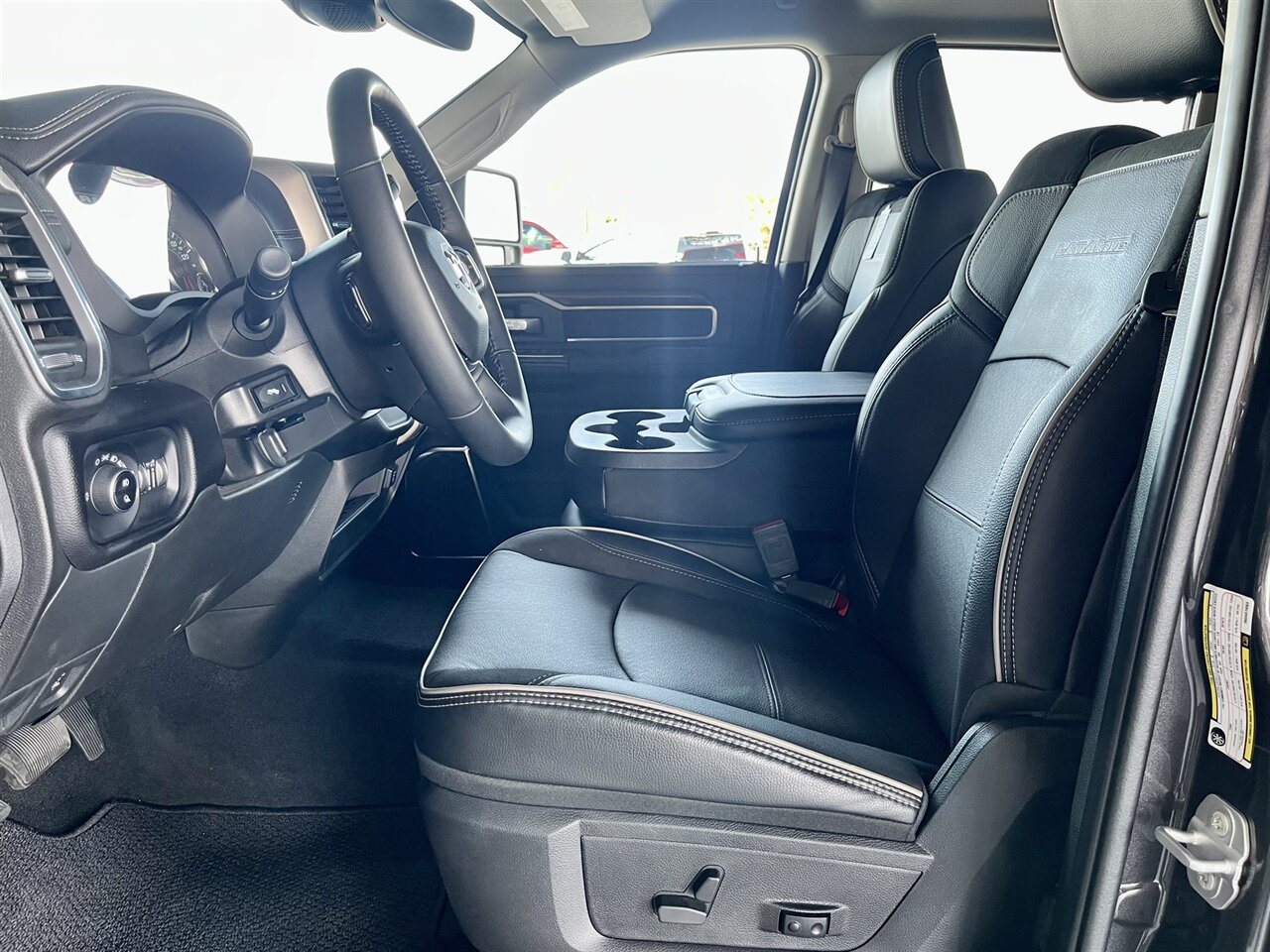 2024 RAM 2500 Laramie 4x4 Cummins Diesel | Only 155 Miles | $5,000 in Upgrades Included - Photo 3 - Victorville, CA 92392