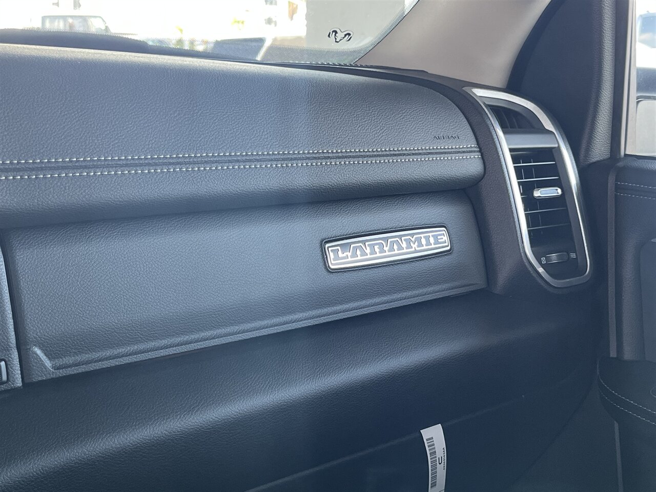 2024 RAM 2500 Laramie 4x4 Cummins Diesel | Only 155 Miles | $5,000 in Upgrades Included - Photo 29 - Victorville, CA 92392
