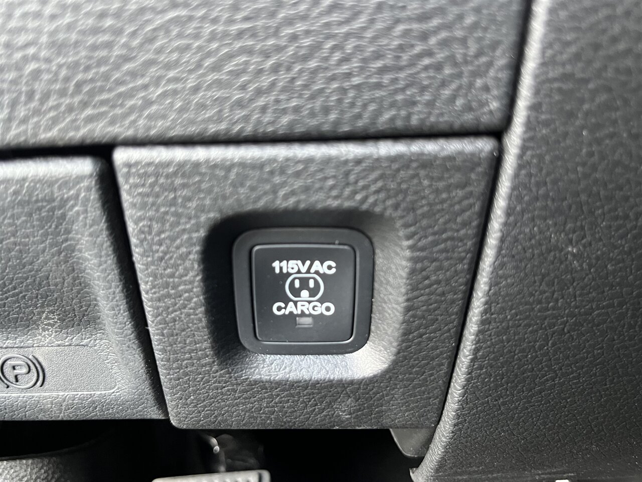 2024 RAM 2500 Laramie 4x4 Cummins Diesel | Only 155 Miles | $5,000 in Upgrades Included - Photo 34 - Victorville, CA 92392