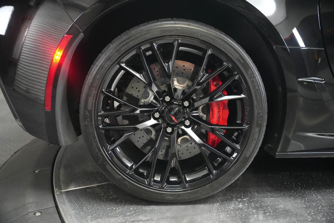 2016 Chevrolet Corvette Z06 Z07 Performance Package / Entire Car has PPF - Photo 20 - Victorville, CA 92392