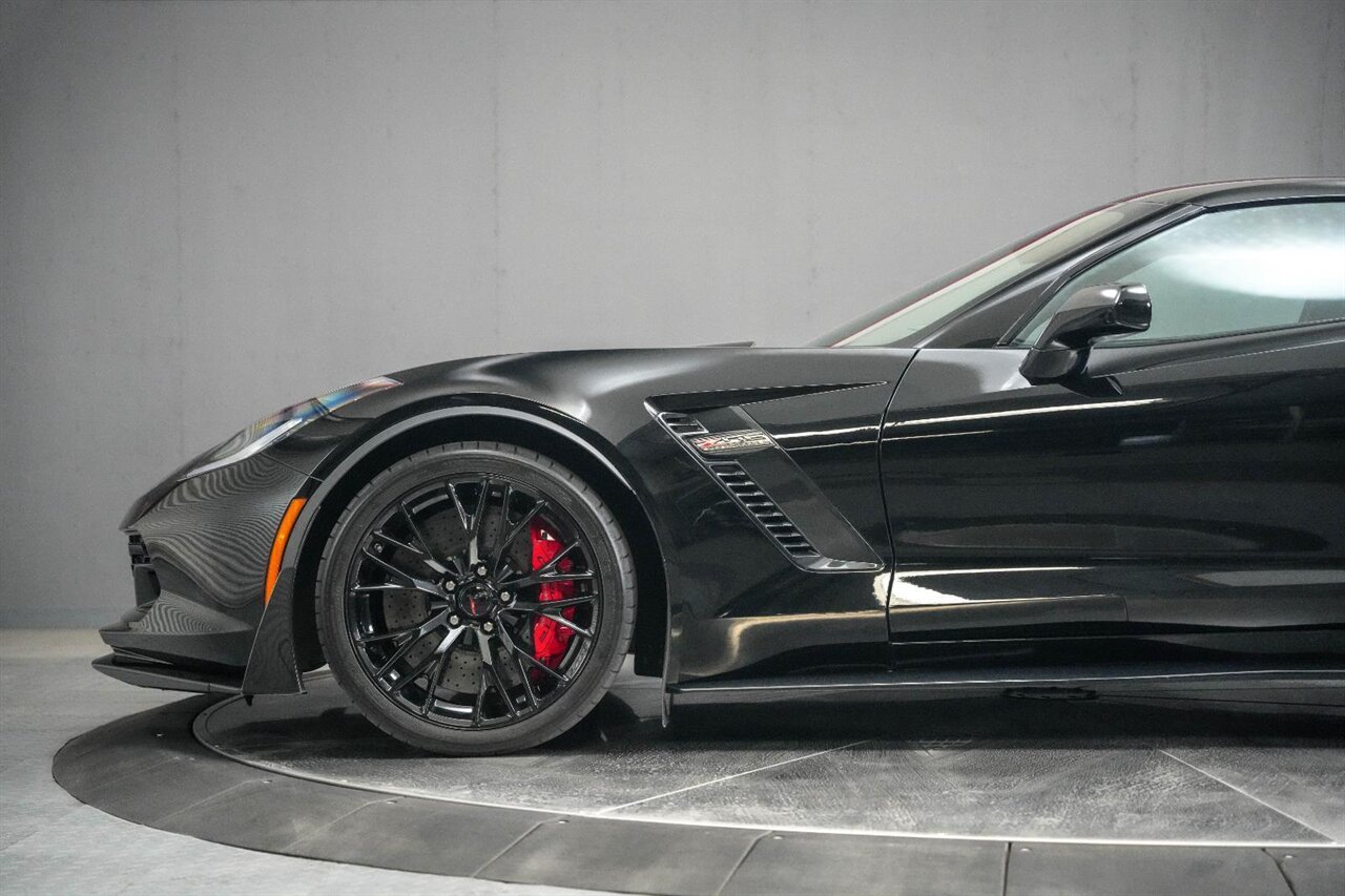 2016 Chevrolet Corvette Z06 Z07 Performance Package / Entire Car has PPF - Photo 13 - Victorville, CA 92392