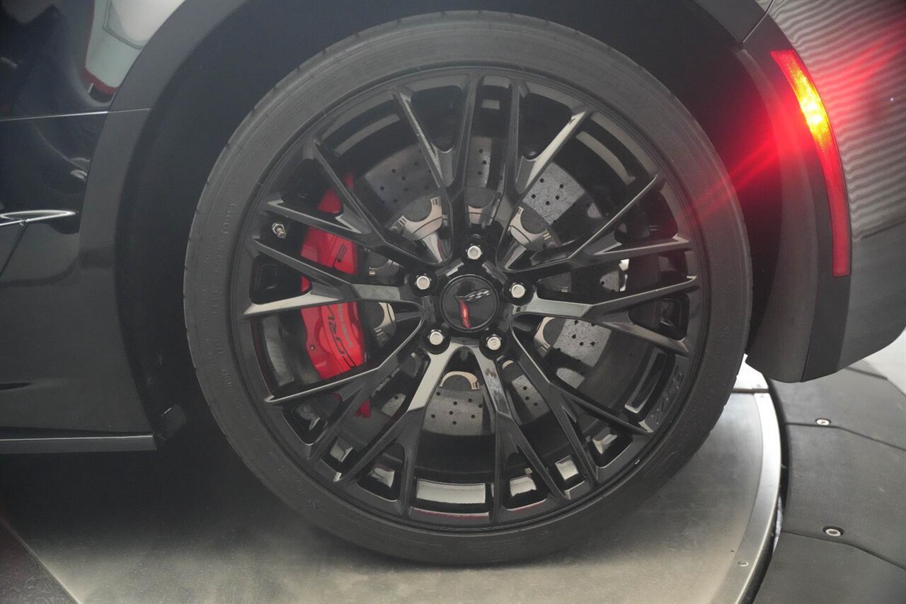 2016 Chevrolet Corvette Z06 Z07 Performance Package / Entire Car has PPF - Photo 22 - Victorville, CA 92392