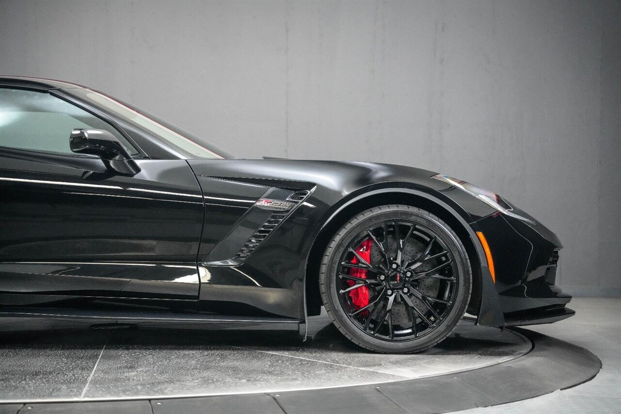 2016 Chevrolet Corvette Z06 Z07 Performance Package / Entire Car has PPF - Photo 5 - Victorville, CA 92392