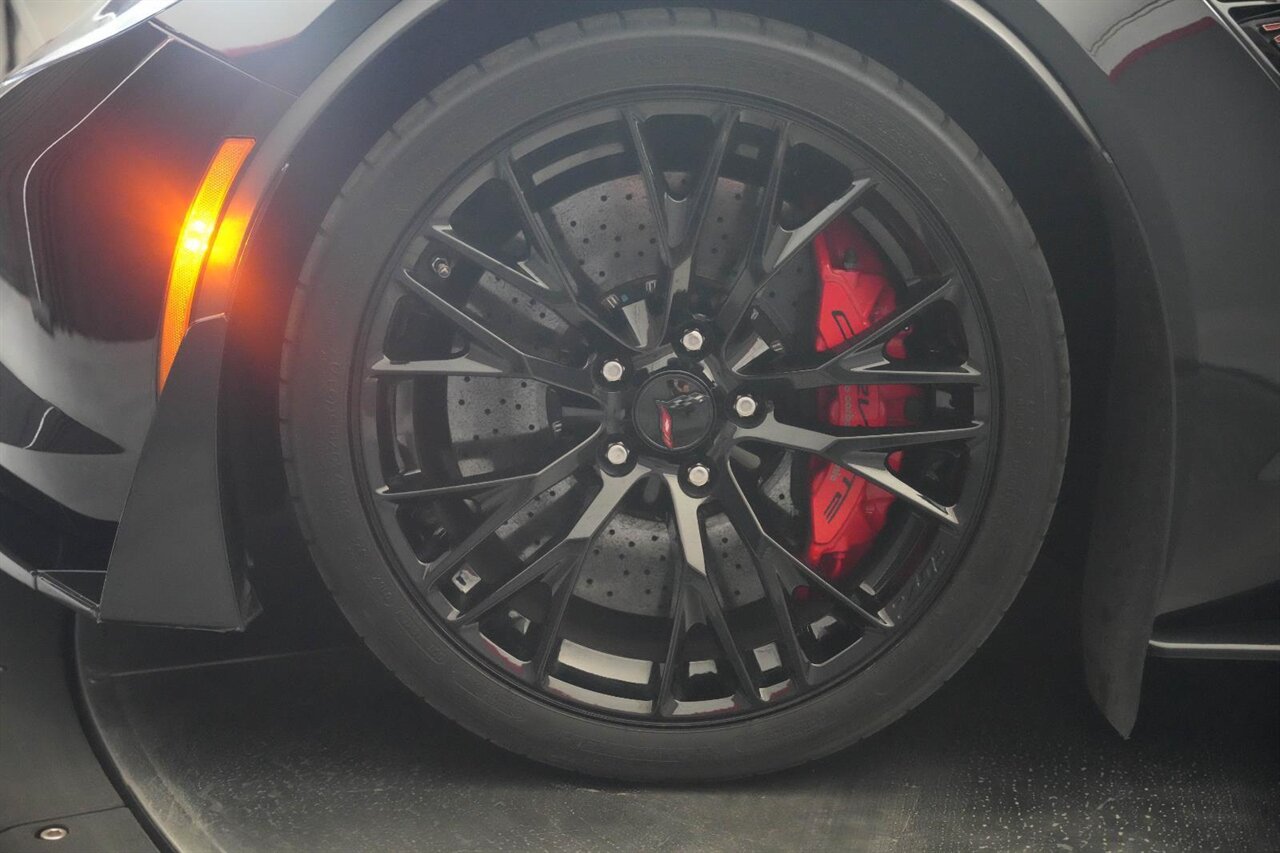 2016 Chevrolet Corvette Z06 Z07 Performance Package / Entire Car has PPF - Photo 21 - Victorville, CA 92392