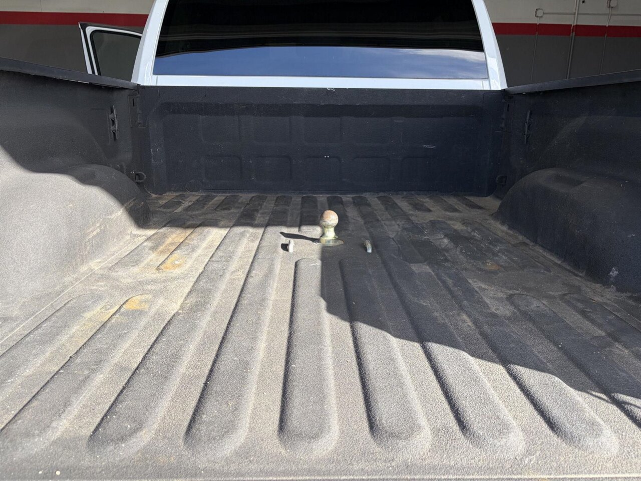 2019 RAM 2500 Big Horn  One Owner | Clean CarFax - Photo 21 - Victorville, CA 92392