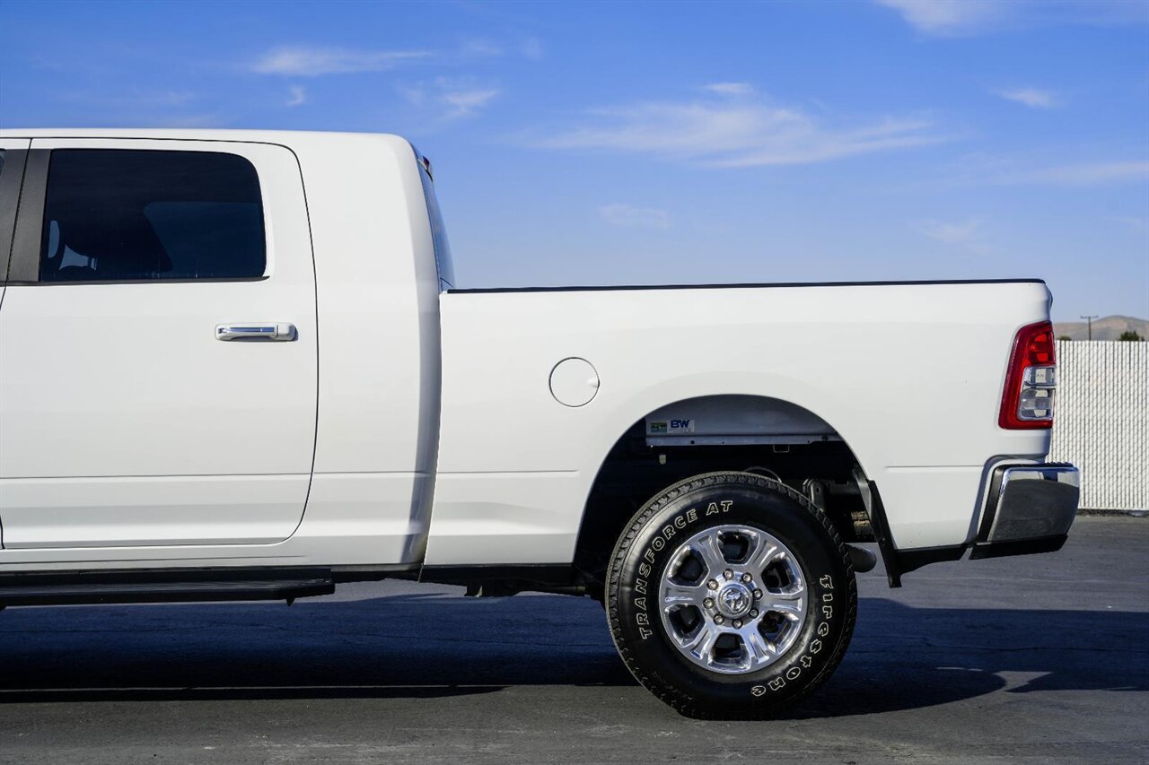 2019 RAM 2500 Big Horn  One Owner | Clean CarFax - Photo 6 - Victorville, CA 92392