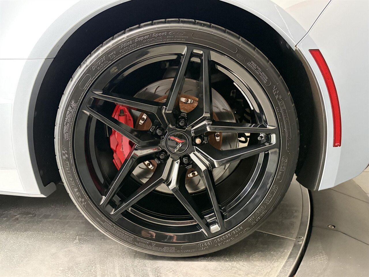 2017 Chevrolet Corvette Z06 - Photo 13 - Victorville, CA 92392