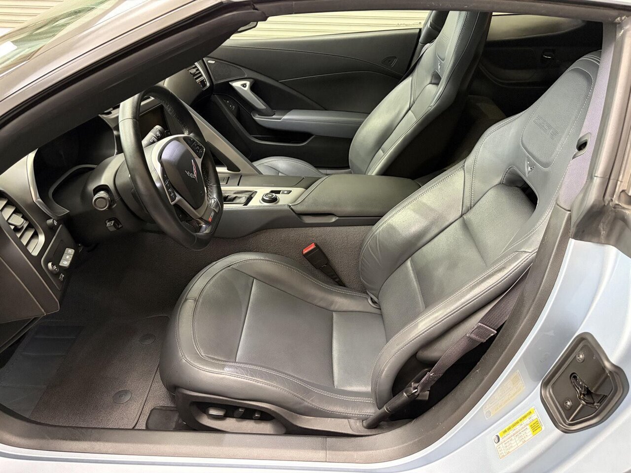 2017 Chevrolet Corvette Z06 - Photo 16 - Victorville, CA 92392