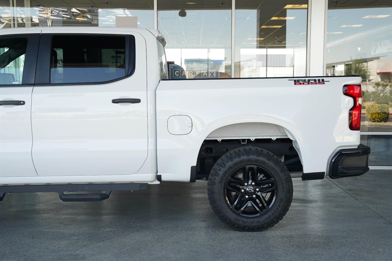 2021 Chevrolet Silverado 1500 Custom Trail Boss   - Photo 8 - Victorville, CA 92392