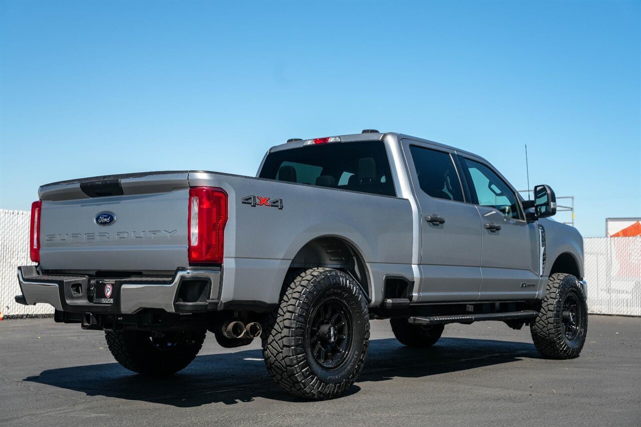 2024 Ford F-250 XLT photo 13