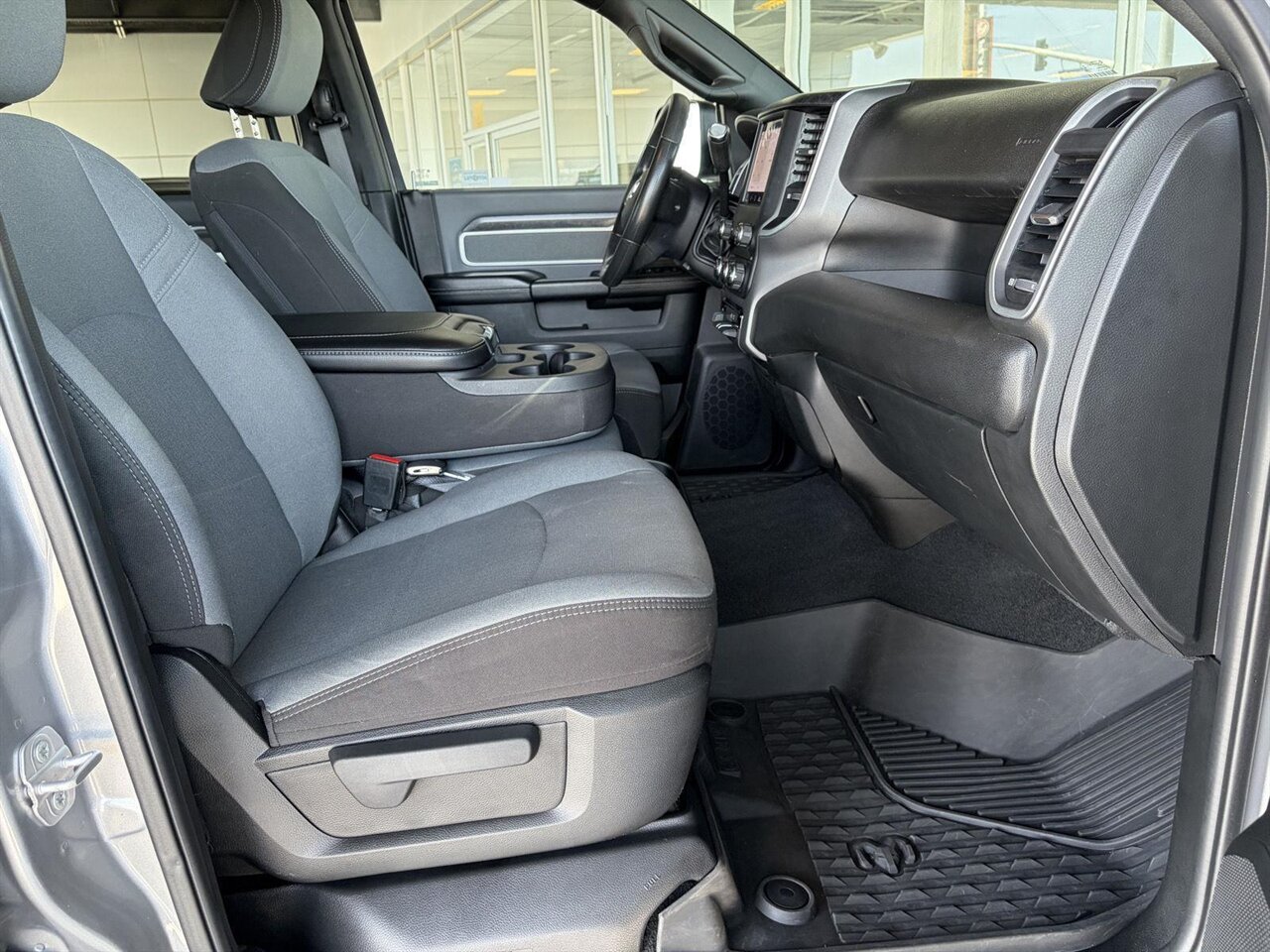 2022 RAM 2500 Big Horn - Photo 23 - Victorville, CA 92392