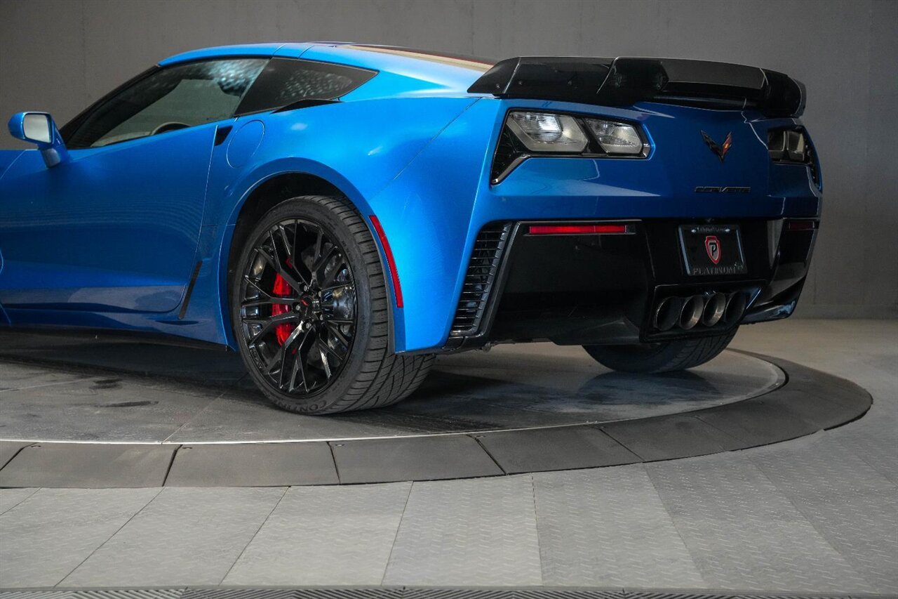 2016 Chevrolet Corvette Z06  Z07 Performance Package / Entire Car has PPF - Photo 7 - Victorville, CA 92392