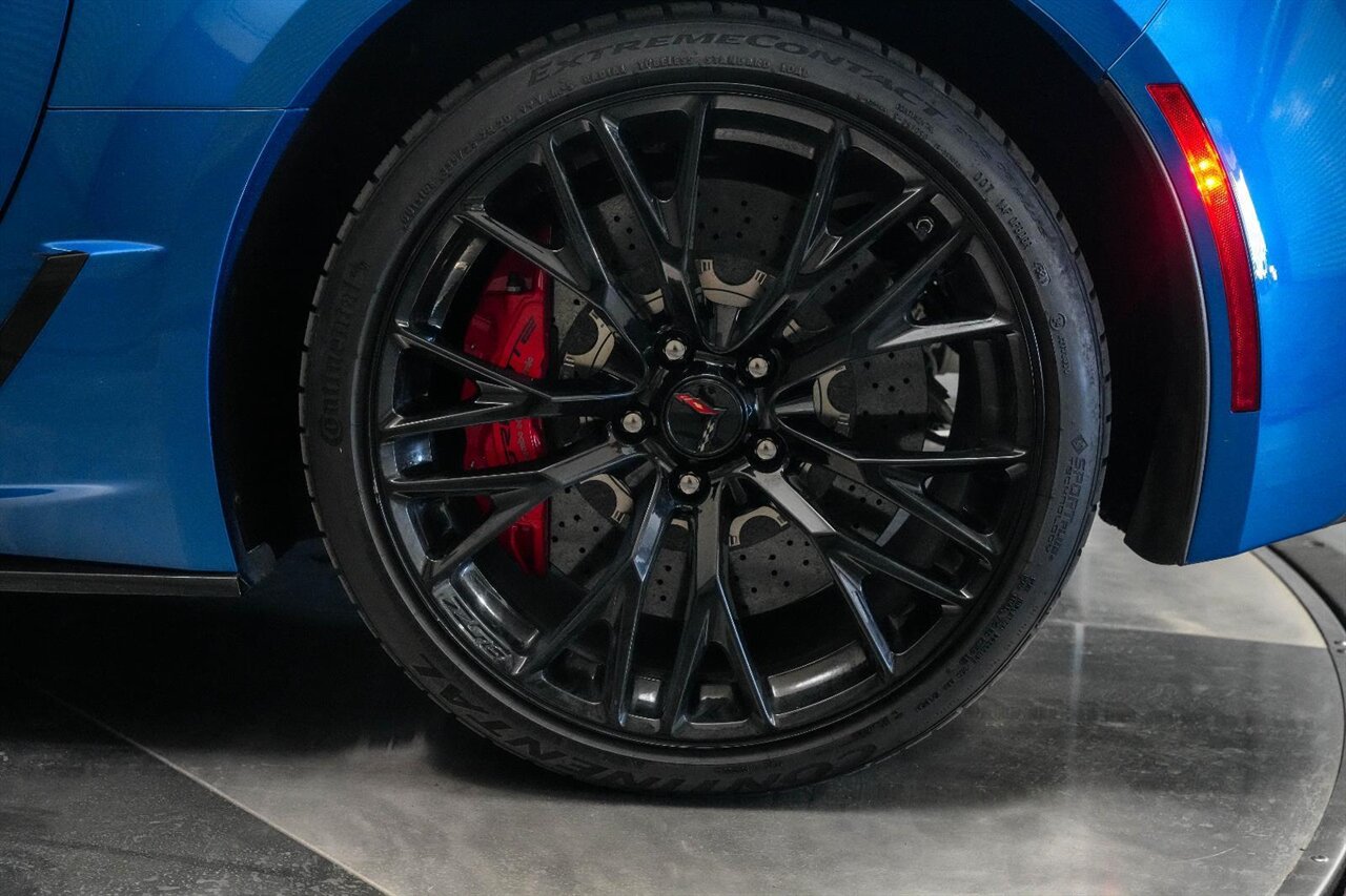 2016 Chevrolet Corvette Z06  Z07 Performance Package / Entire Car has PPF - Photo 14 - Victorville, CA 92392