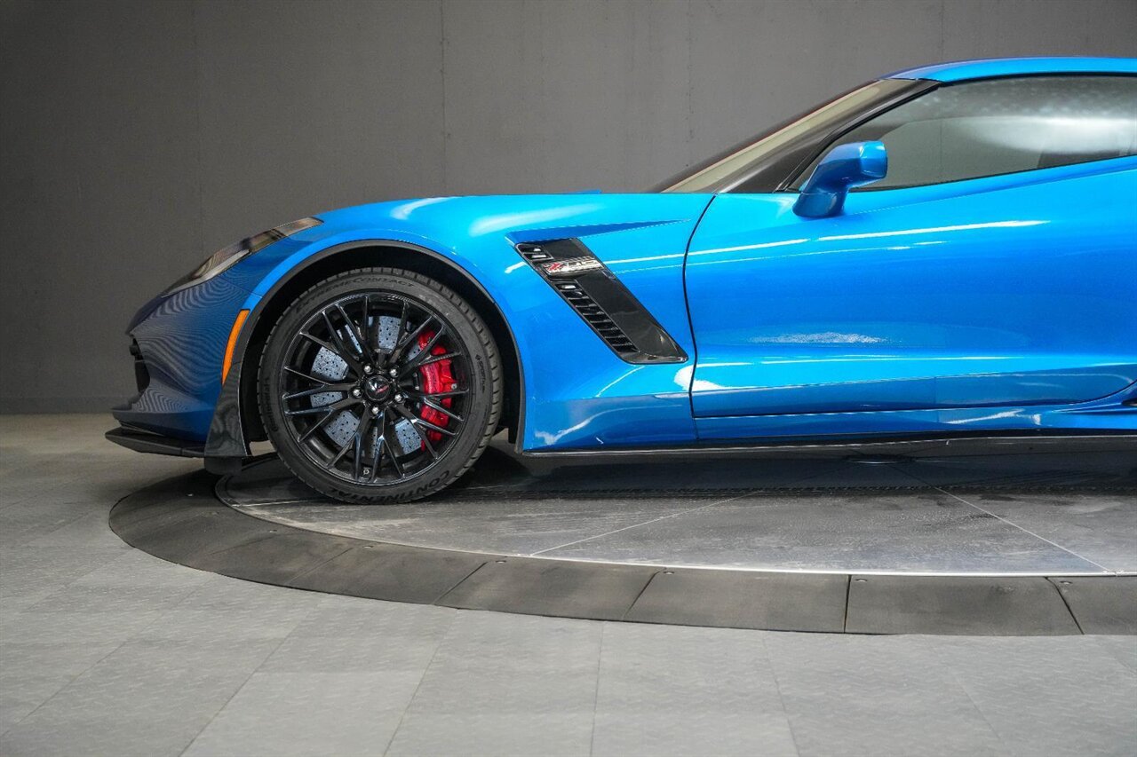 2016 Chevrolet Corvette Z06  Z07 Performance Package / Entire Car has PPF - Photo 4 - Victorville, CA 92392