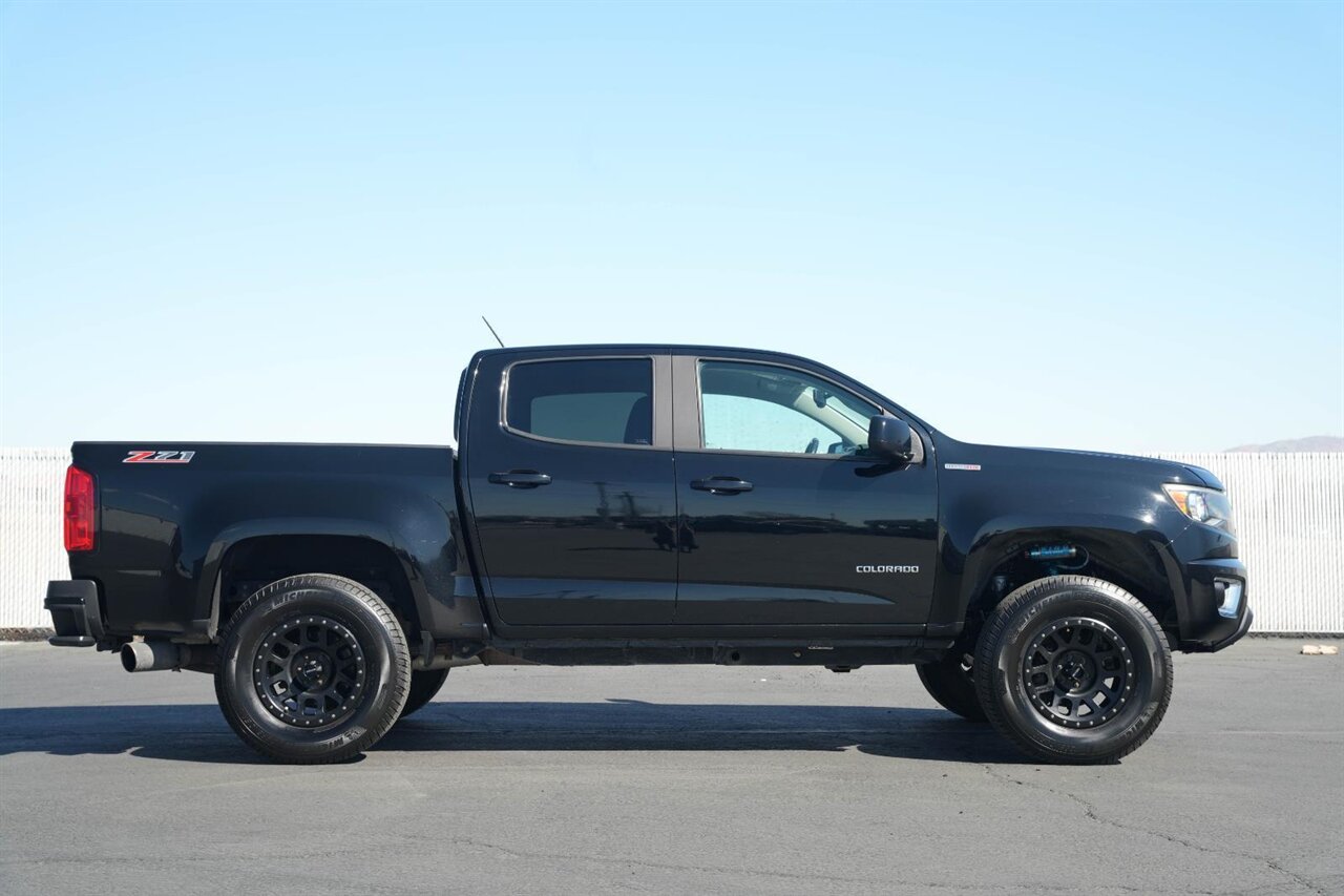 2017 Chevrolet Colorado Z71   - Photo 14 - Victorville, CA 92392