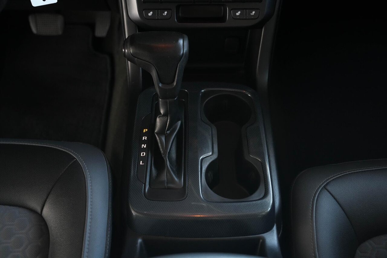 2017 Chevrolet Colorado Z71   - Photo 29 - Victorville, CA 92392