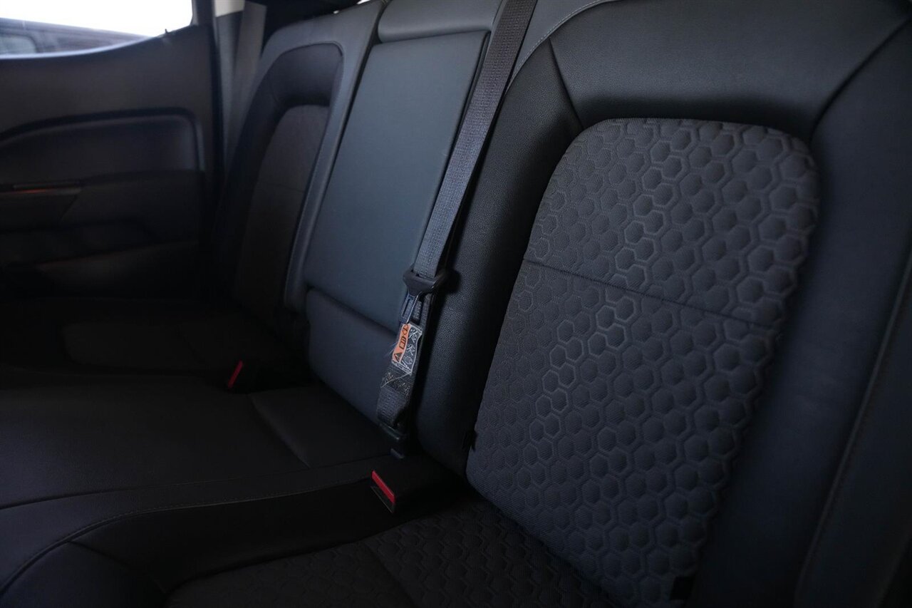 2017 Chevrolet Colorado Z71   - Photo 25 - Victorville, CA 92392