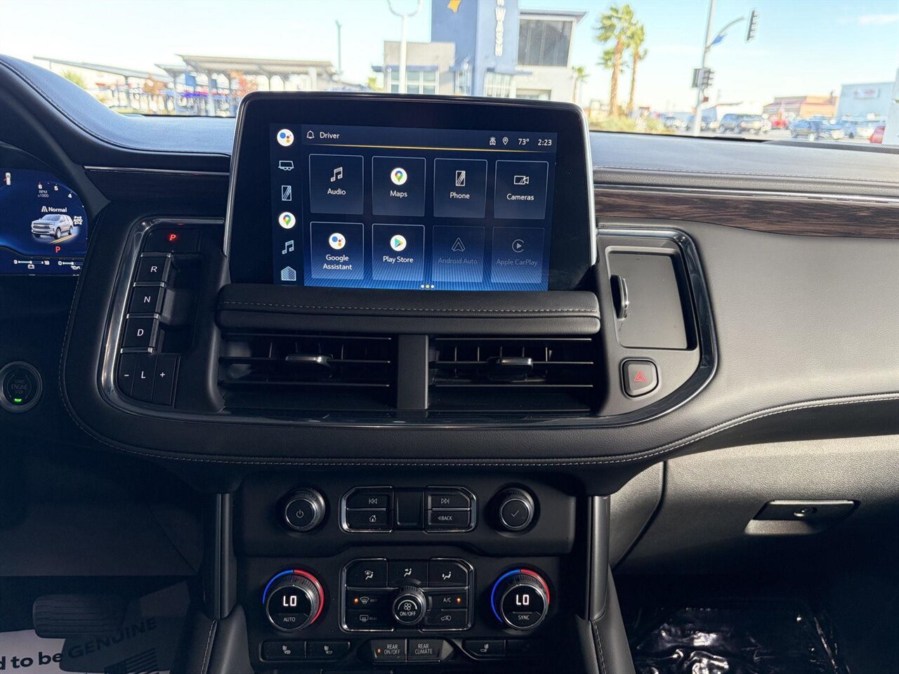 2022 Chevrolet Tahoe LT - Photo 24 - Victorville, CA 92392