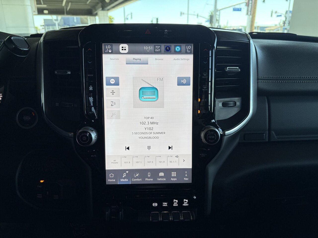 2026 RAM 2500 Laramie Level Kit - Method Wheels - Nitto Tires - Photo 28 - Victorville, CA 92392