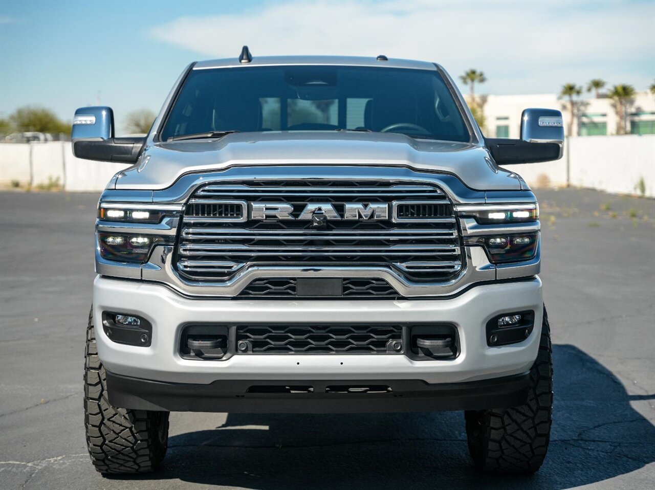 2026 RAM 2500 Laramie Level Kit - Method Wheels - Nitto Tires - Photo 15 - Victorville, CA 92392