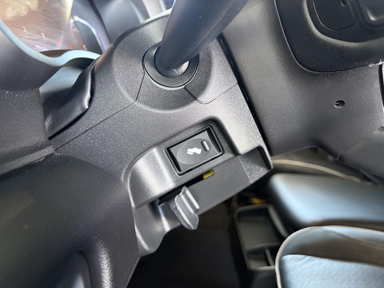 2026 RAM 2500 Laramie Level Kit - Method Wheels - Nitto Tires - Photo 19 - Victorville, CA 92392