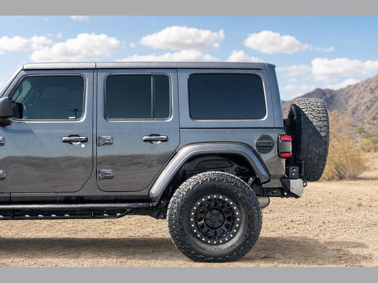 2020 Jeep Wrangler Unlimited Sahara - Photo 10 - Victorville, CA 92392