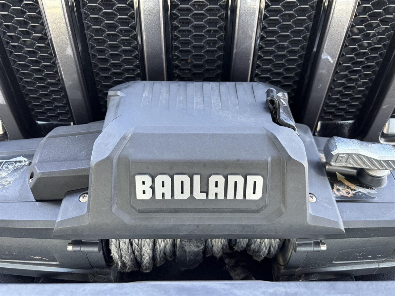 2020 Jeep Wrangler Unlimited Sahara - Photo 4 - Victorville, CA 92392