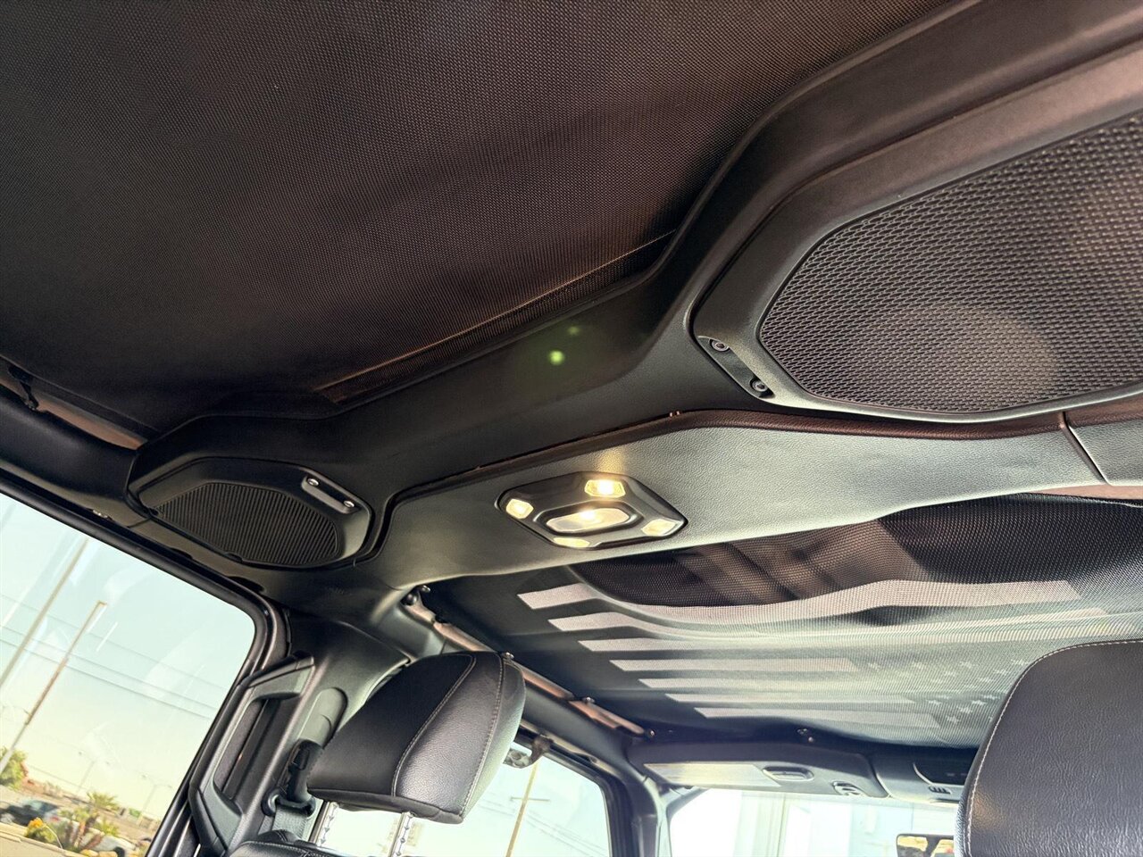 2020 Jeep Wrangler Unlimited Sahara - Photo 30 - Victorville, CA 92392