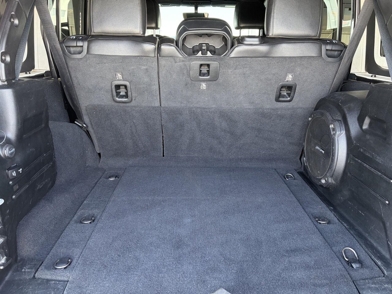 2020 Jeep Wrangler Unlimited Sahara - Photo 25 - Victorville, CA 92392
