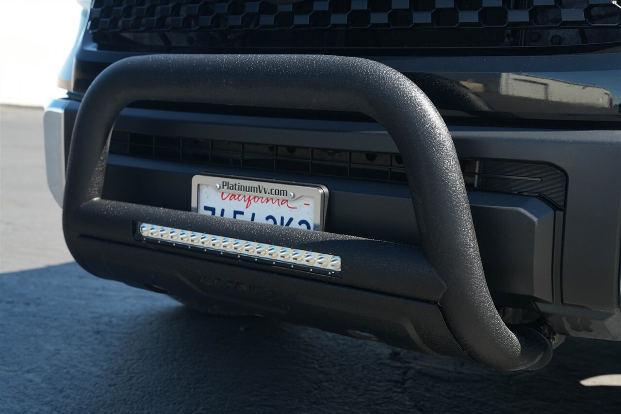 2017 Toyota Tundra SR5   - Photo 7 - Victorville, CA 92392
