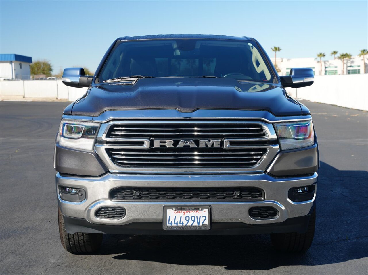 2019 RAM 1500 Laramie   - Photo 10 - Victorville, CA 92392