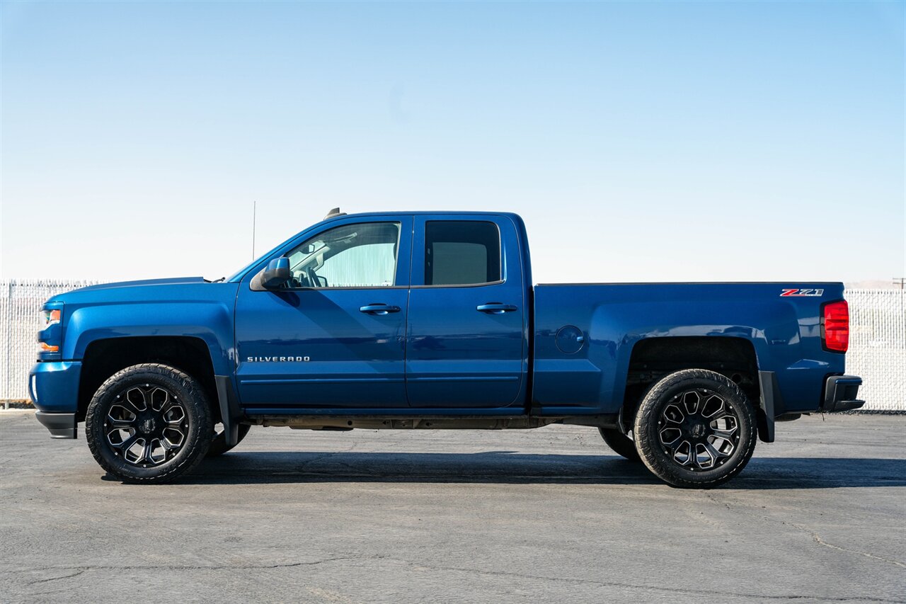 2017 Chevrolet Silverado 1500 LT - Photo 24 - Victorville, CA 92392