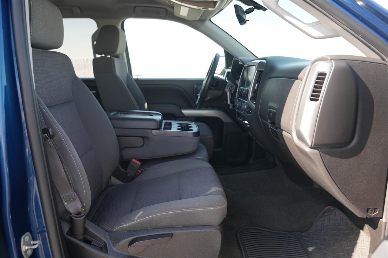 2017 Chevrolet Silverado 1500 LT - Photo 17 - Victorville, CA 92392