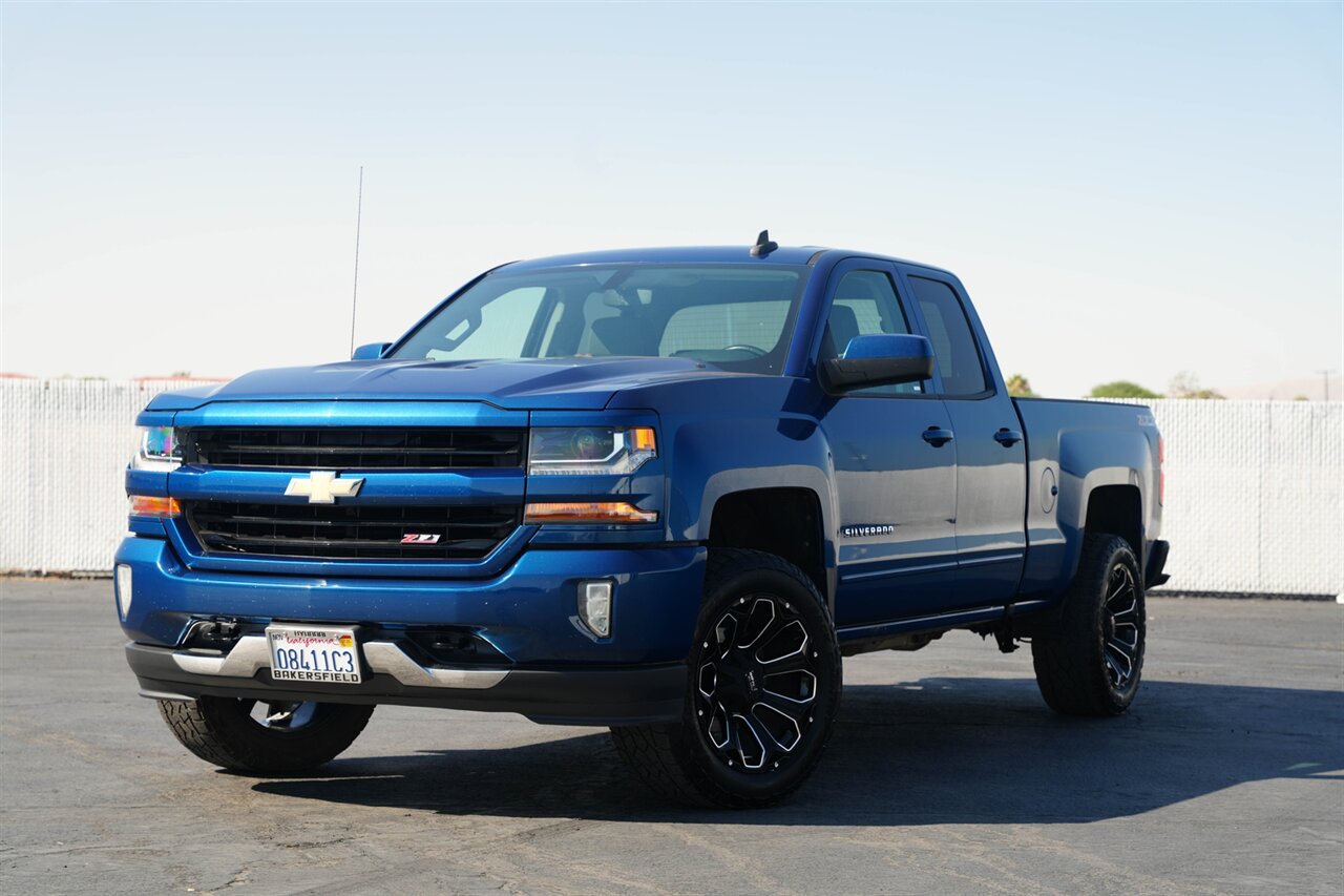 2017 Chevrolet Silverado 1500 LT - Photo 23 - Victorville, CA 92392