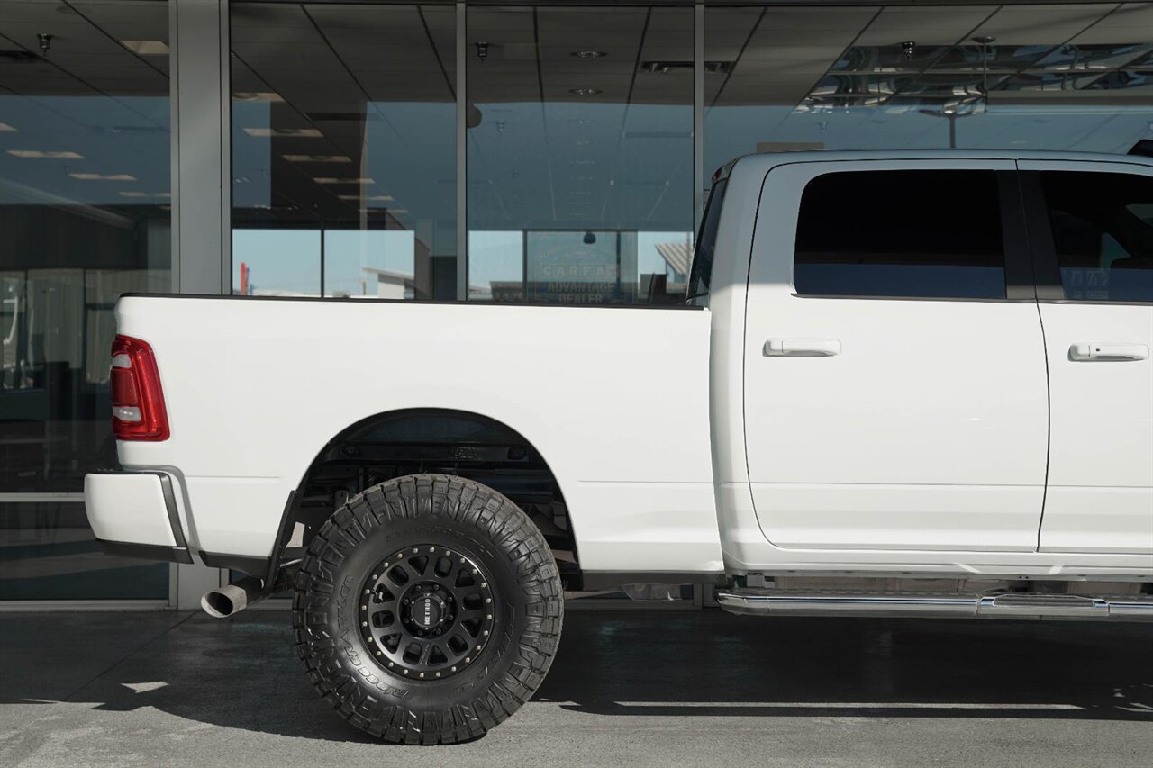 2024 RAM 2500 Laramie   - Photo 9 - Victorville, CA 92392