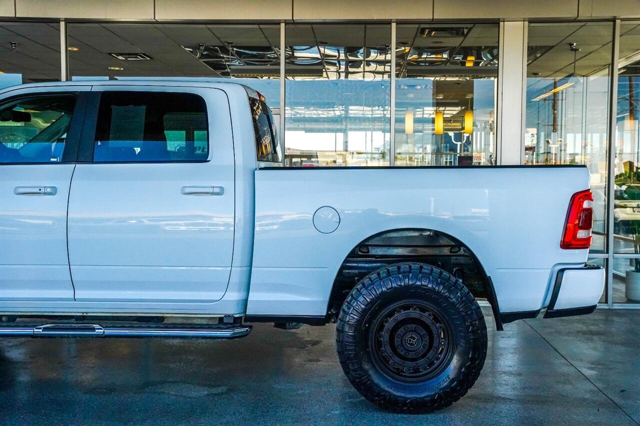 2024 RAM 2500 Laramie   - Photo 17 - Victorville, CA 92392