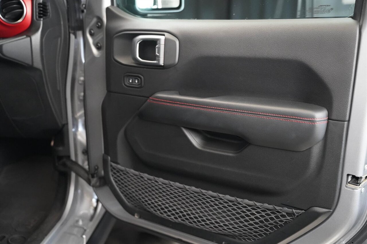 2019 Jeep Wrangler Unlimited Rubicon - Photo 17 - Victorville, CA 92392