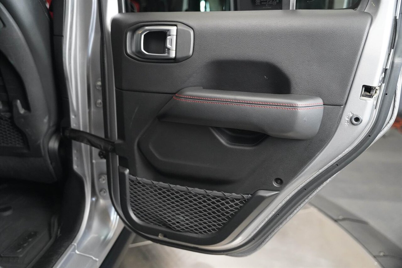 2019 Jeep Wrangler Unlimited Rubicon - Photo 33 - Victorville, CA 92392