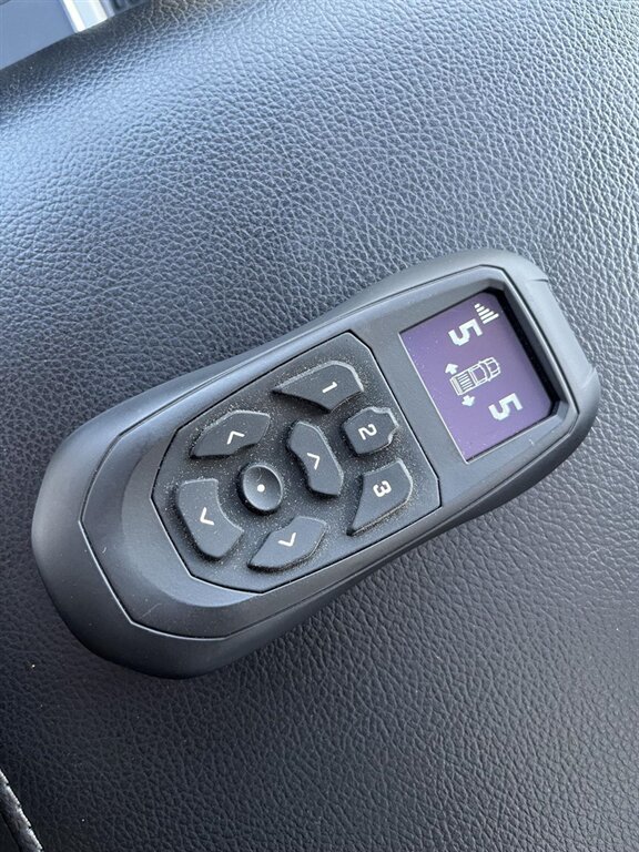 2019 Ford F-150 Lariat - Photo 13 - Victorville, CA 92392