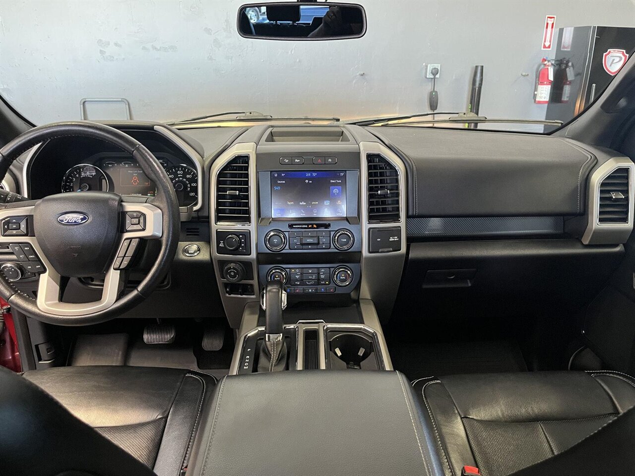 2019 Ford F-150 Lariat   - Photo 31 - Victorville, CA 92392