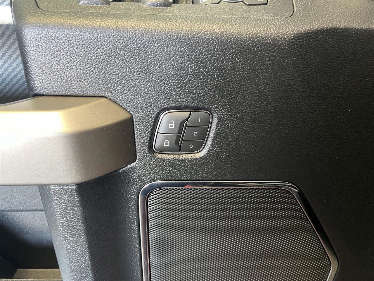 2019 Ford F-150 Lariat - Photo 20 - Victorville, CA 92392