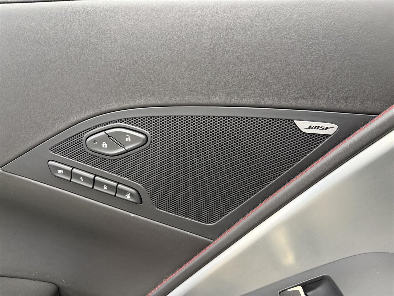 2016 Chevrolet Corvette Z06 Z07 Performance Package / AWE Performance Exhaust System - Photo 33 - Victorville, CA 92392