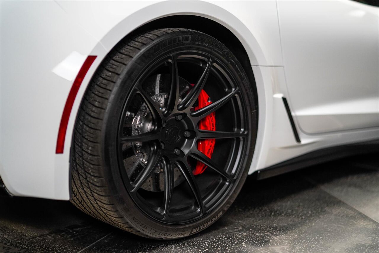 2016 Chevrolet Corvette Z06 Z07 Performance Package / AWE Performance Exhaust System - Photo 18 - Victorville, CA 92392