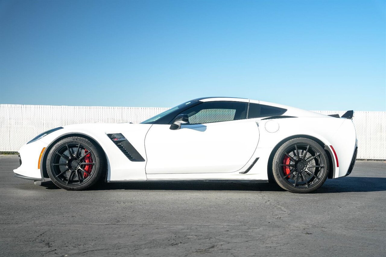 2016 Chevrolet Corvette Z06  Z07 Performance Package / AWE Performance Exhaust System - Photo 4 - Victorville, CA 92392